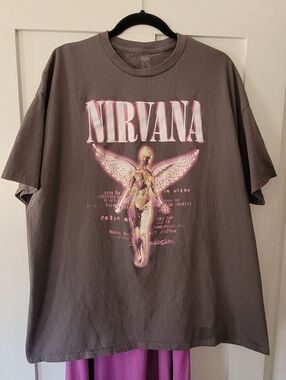 Nirvana IN UTERO Oversized Tee